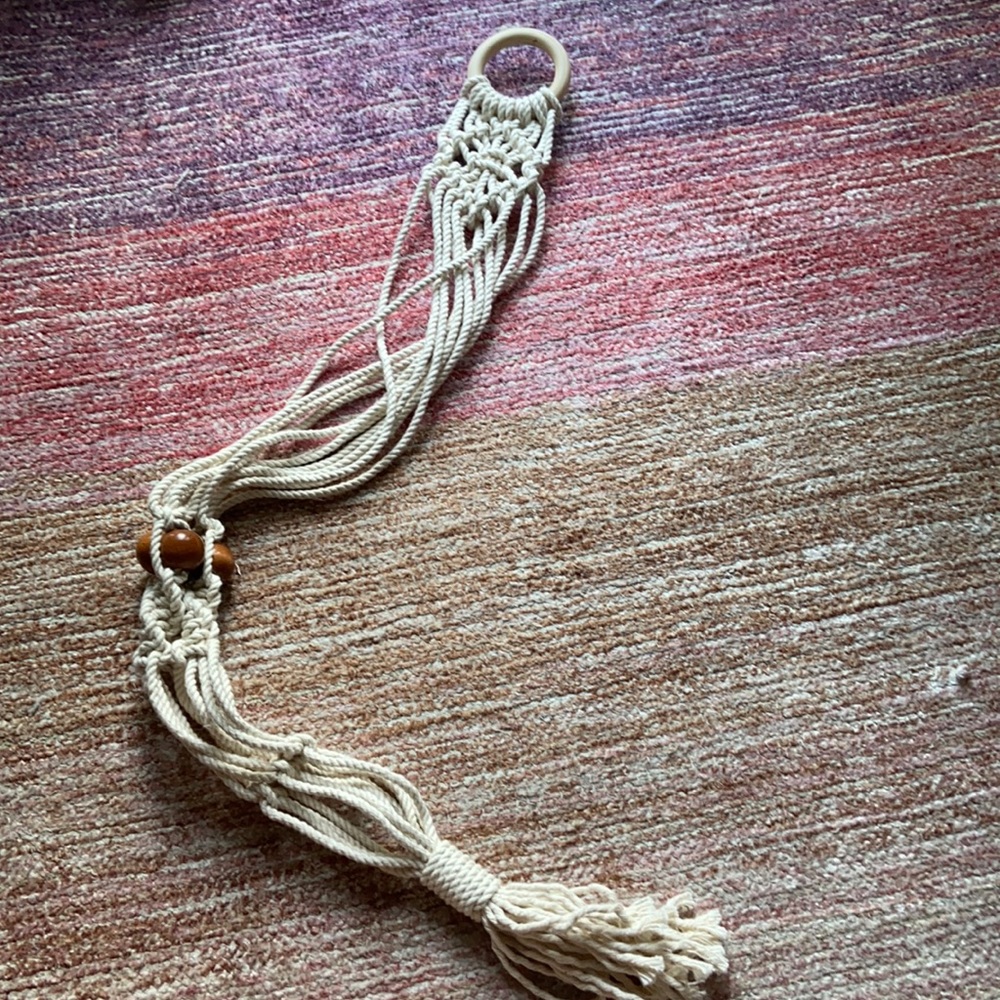 Macrame plant holder
